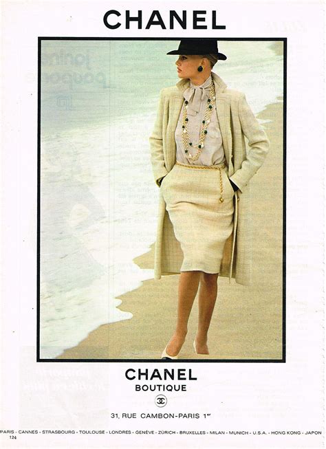 vetement chanel vintage|Vintage Chanel boutique.